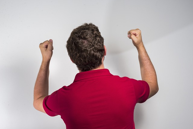 低的薪资以 低的薪资以